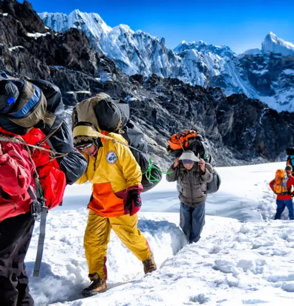 Korean Speaking Guide in Nepal