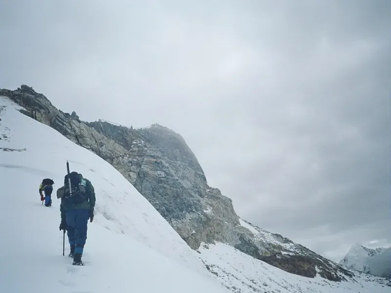 야라 피크 클라이밍