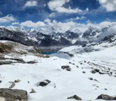 Renjo La Pass Trek