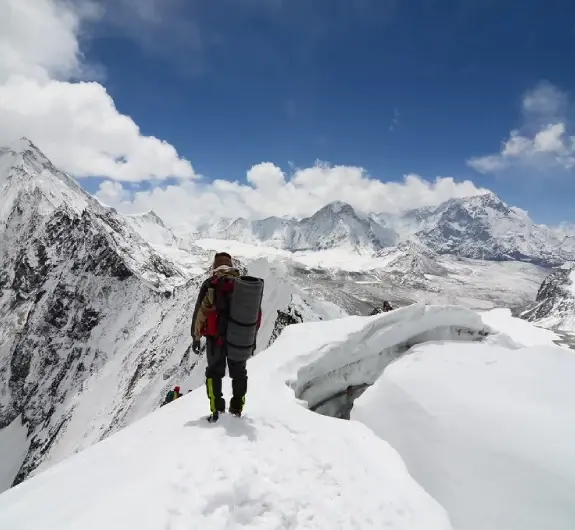 Amphu Lapcha Pass Trek Itinerary
