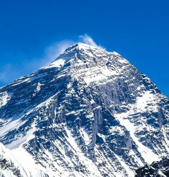 Mount Everest Climbing Season: Best Time to Summit Everest in 2026-2027
