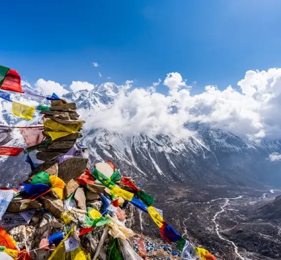 Kyanjin Ri Trek