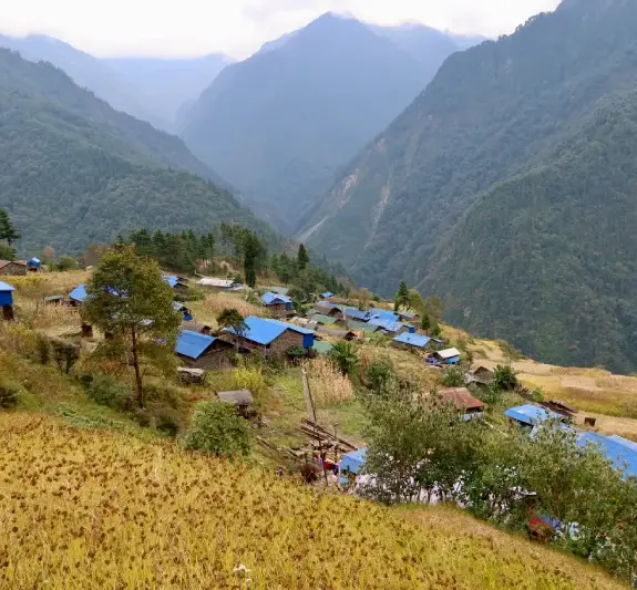 Lumba Sumba Pass Trek Itinerary