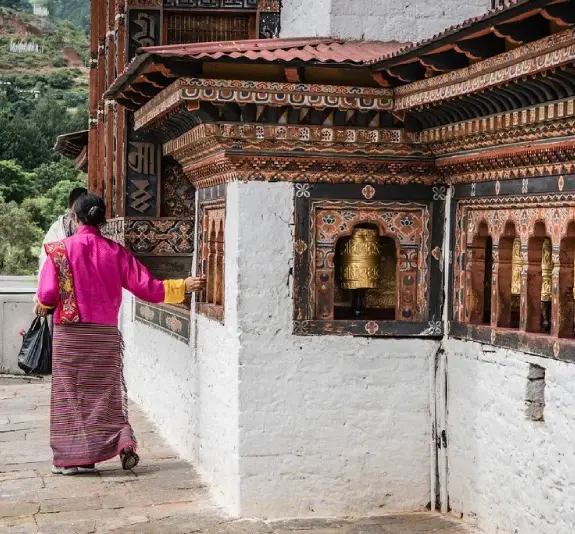 Laya Gasa Trek itinerary