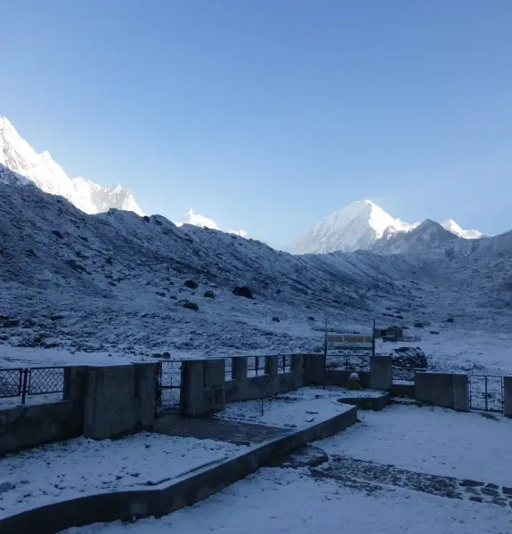 Tiliche Bhimthang and Pungkar Lake Trek